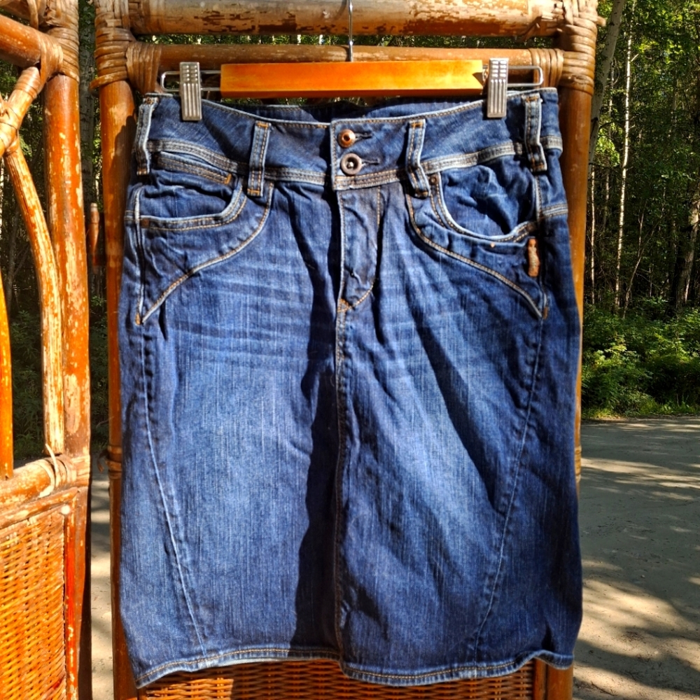 Silver Jeans Dark Blue Denim